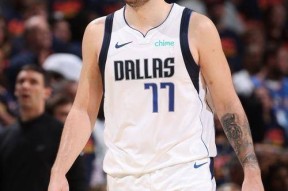 半岛体育app登录 -东契奇新星惊险取胜表现惊艳，皇家马德里未来可期！